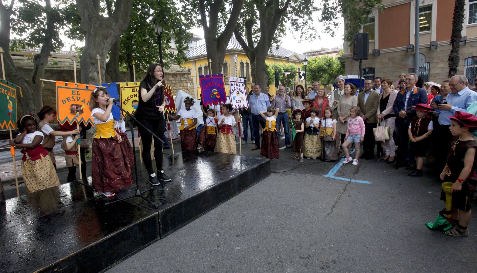 Los niños de las ludotecas municipales ofrecen el pregón de San Bernabé