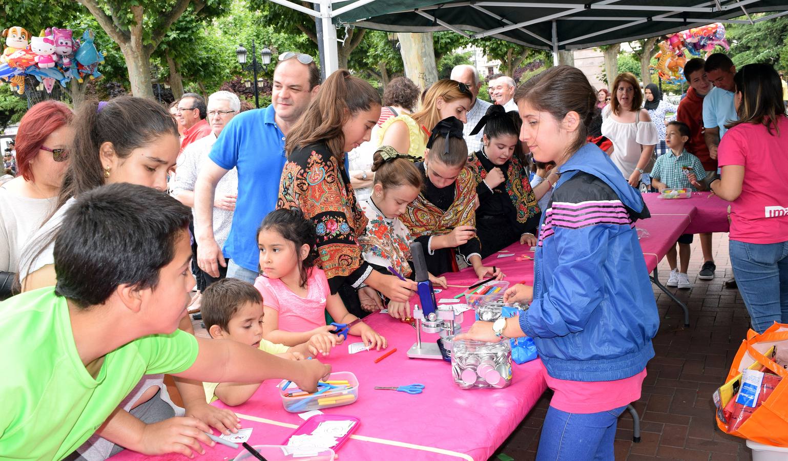 San Bernabé se vive en las calles