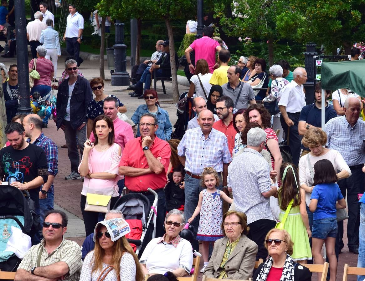 San Bernabé se vive en las calles