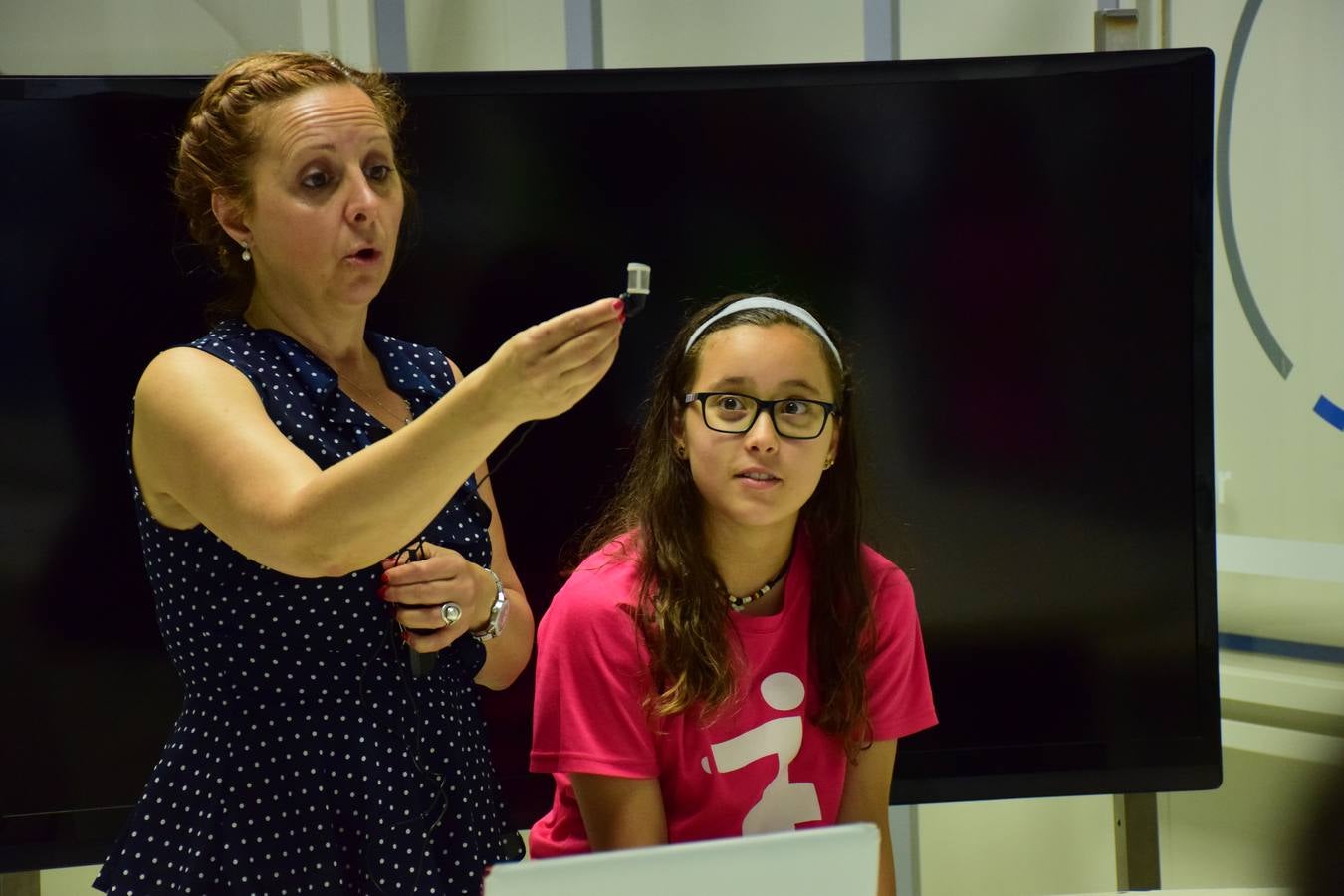 Alumnos del Colegio Siete Infantes de Lara visitan la multimedia de Diario LA RIOJA