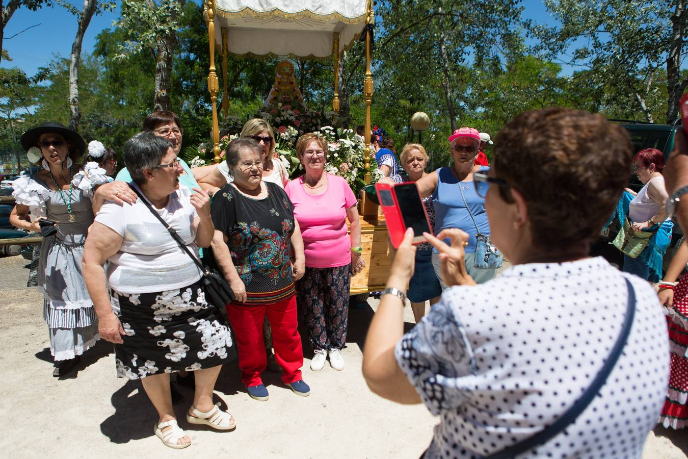 La Grajera acoge la celebración del Rocío