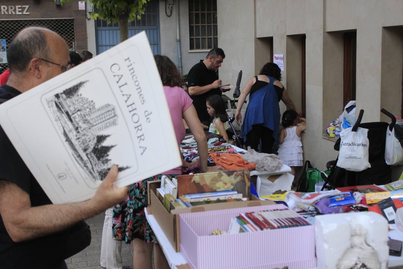 Mercadillo solidario