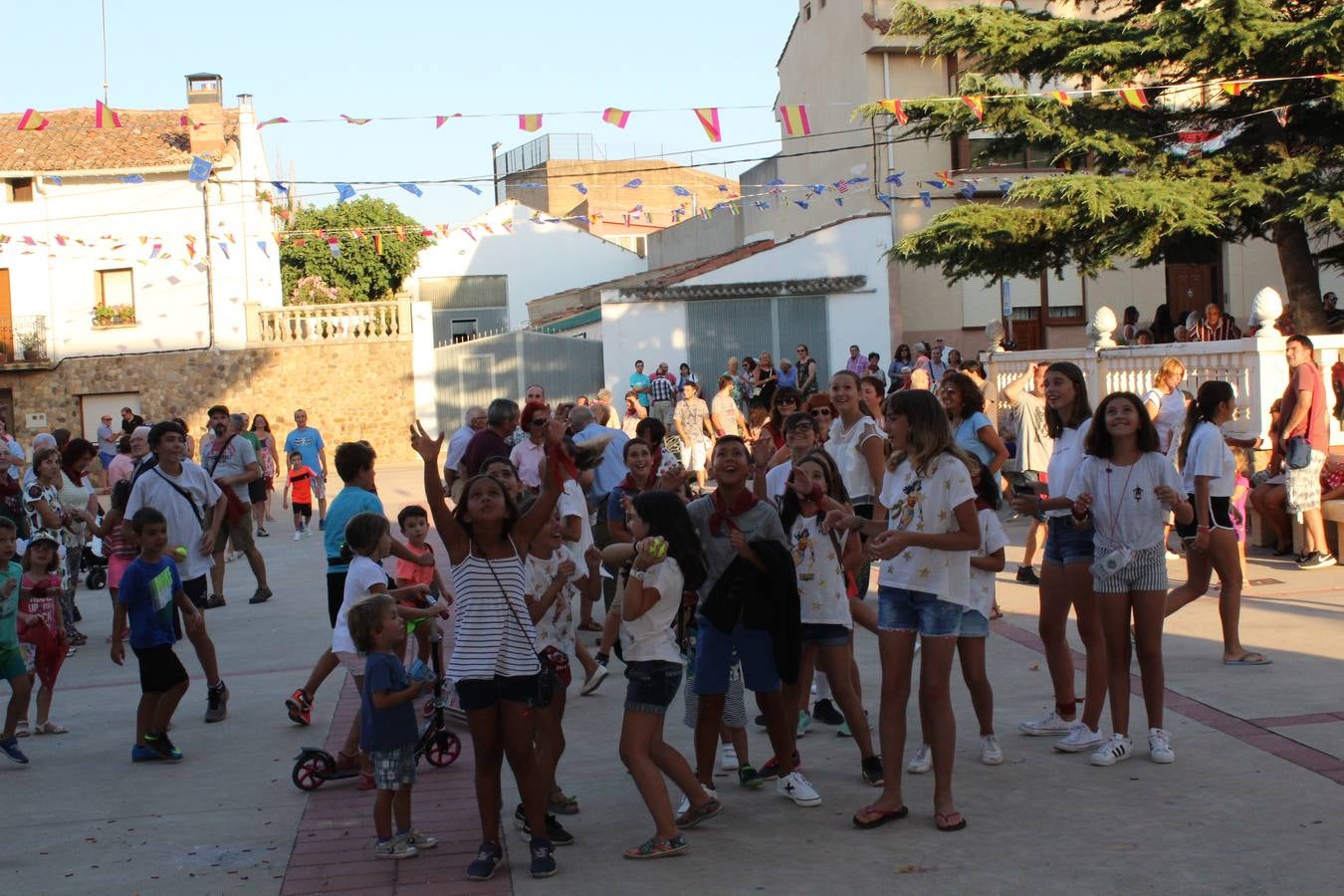 El Redal se sumerge en sus celebraciones