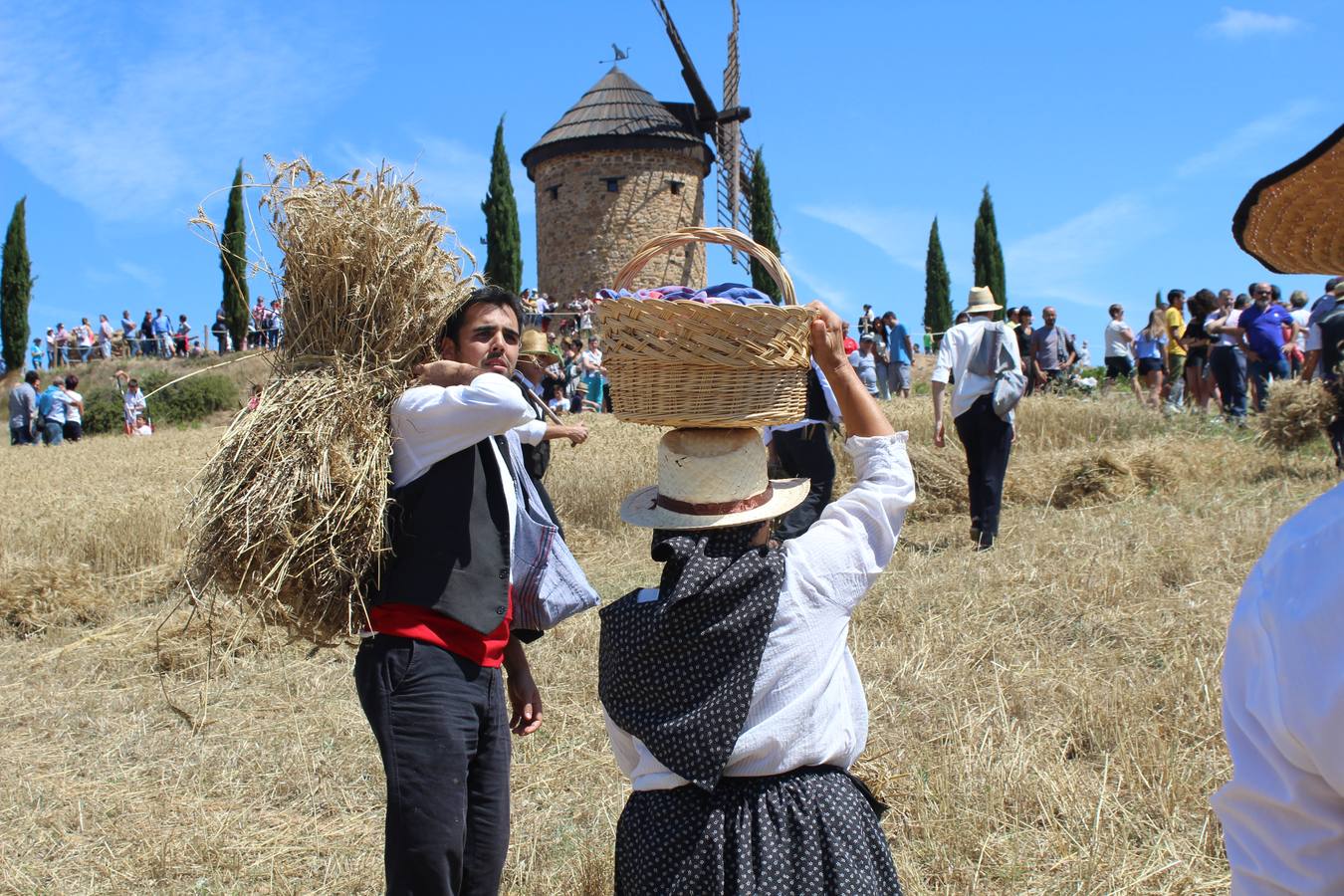 Ocón celebra la fiesta de la molienda