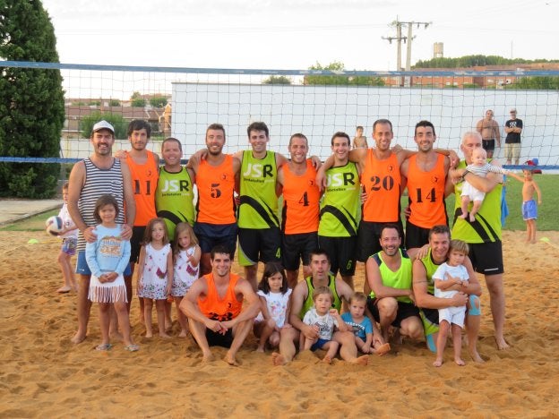 Vabudsk gana el XIII Torneo de Voley Playa de Alfaro