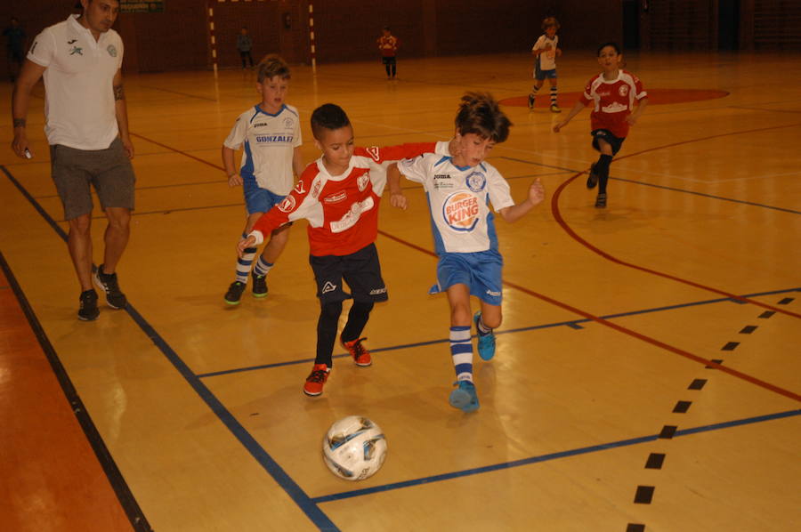 Este fin de semana se ha disputado en el pabellón del colegio Quintiliano los treinta años del torneo de fútbol sala Pequeñín Ciudad de Calahorra.