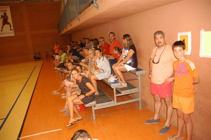 Este fin de semana se ha disputado en el pabellón del colegio Quintiliano los treinta años del torneo de fútbol sala Pequeñín Ciudad de Calahorra.