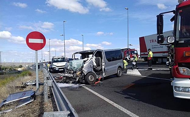 Una niña de 11 años muere en un grave accidente en la N-232 en Calahorra