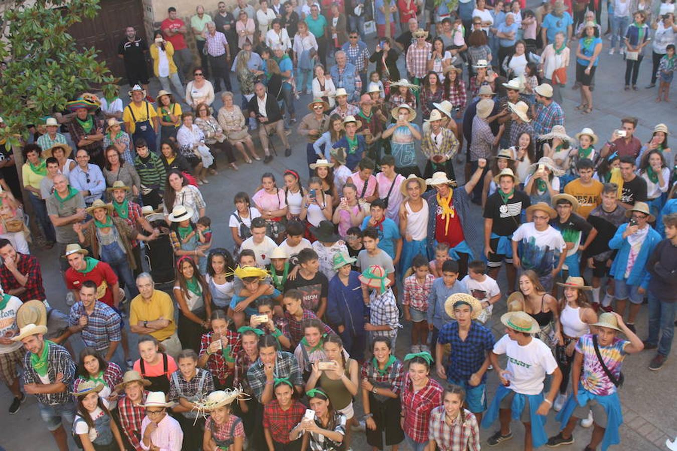 Galilea celebra las fiestas de San Roque y tras el chupinazo y el trago de zurracapote inician unas celebraciones muy participativas que se van a dilatar hasta el miércoles