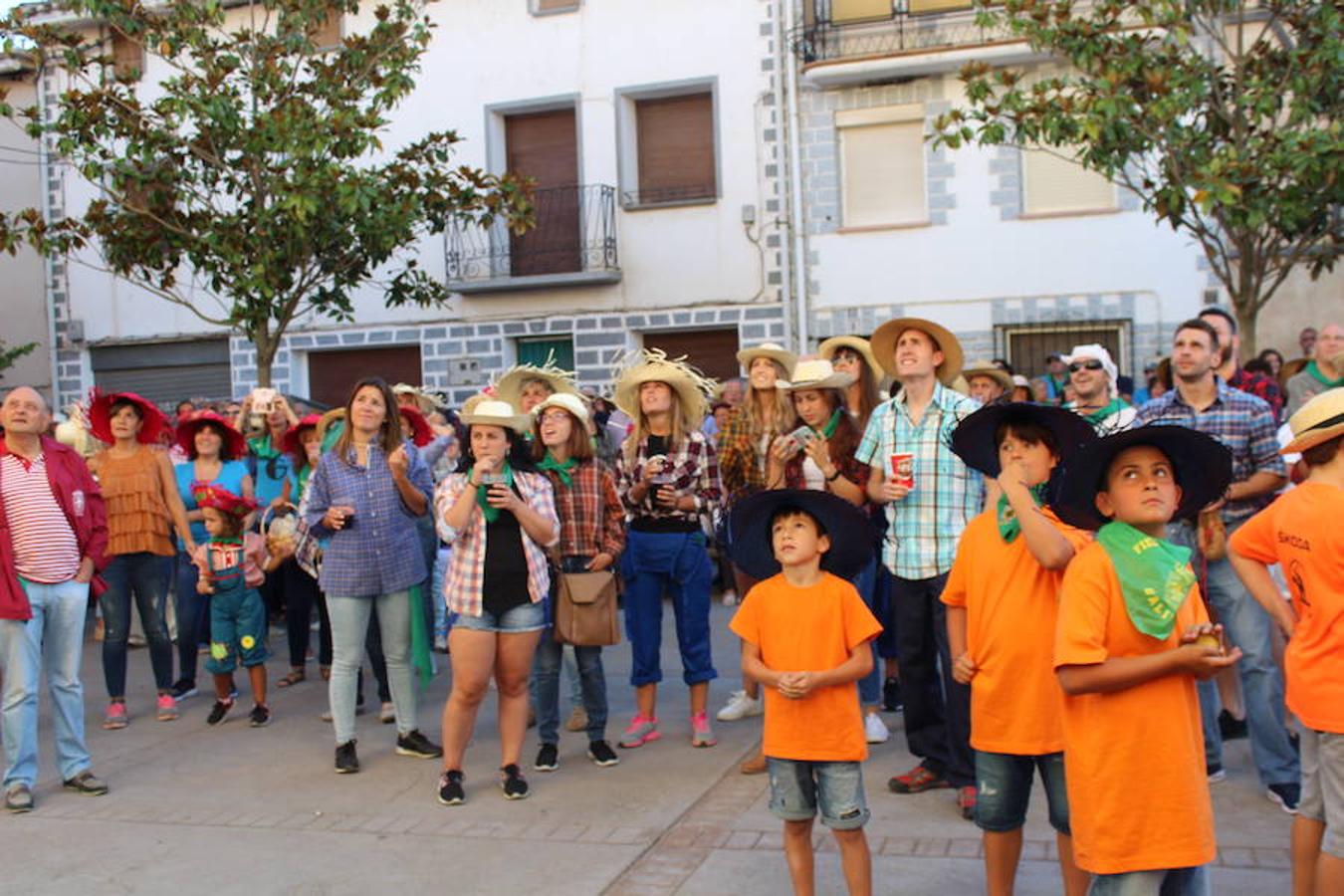 Galilea celebra las fiestas de San Roque y tras el chupinazo y el trago de zurracapote inician unas celebraciones muy participativas que se van a dilatar hasta el miércoles