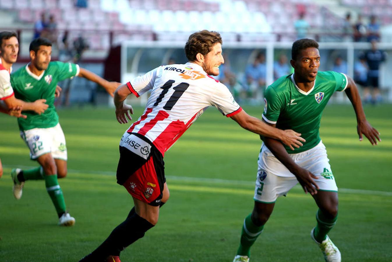 La UDL cayó derrotada en casa ante un Huesca superior (0-2) en el que ha significado el último partido de pretemporada para el equipo blanquirrojo. El partido sirvió para realizar muchas pruebas y correcciones sobre la marcha