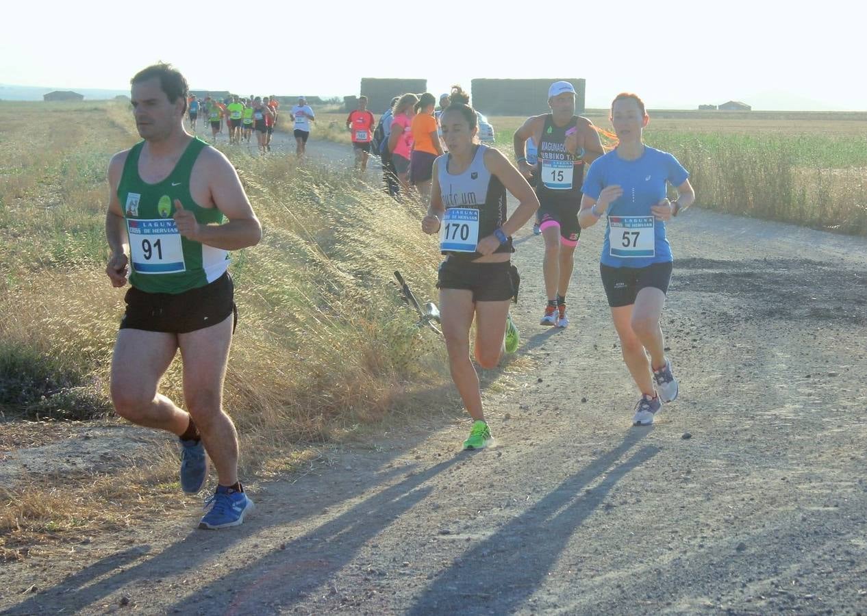 Fernando Nogales vence el X Cross Laguna de Hervías