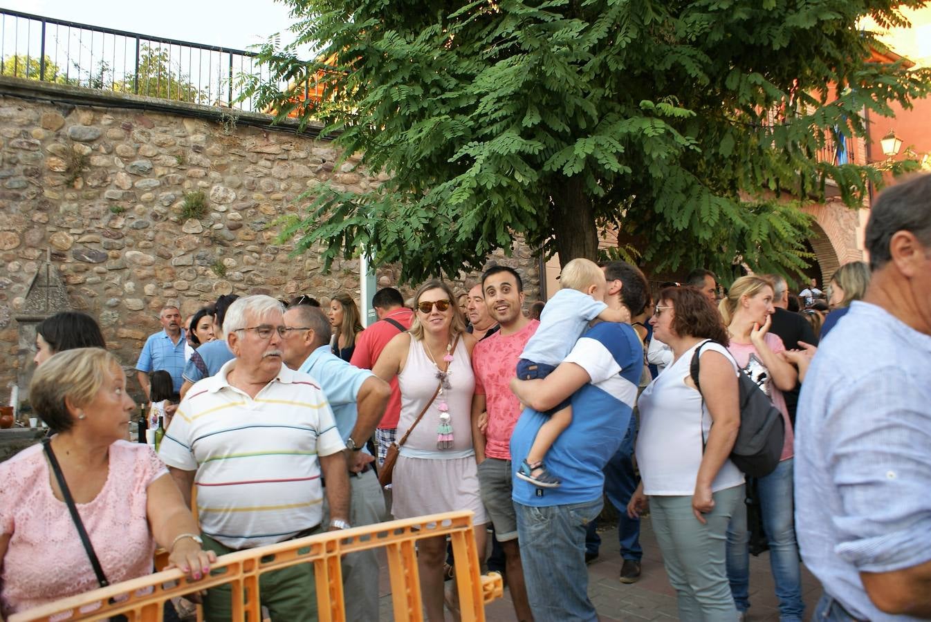 Ledesma de la Cogolla repartió 2.200 raciones en su 21ª edición del Festival de la oreja rebozada y vino de Rioja.