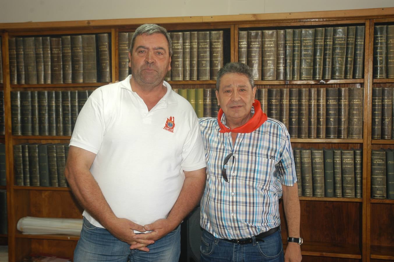 Los habitantes de la localidad empiezan las celebraciones con el lanzamiento del cohete