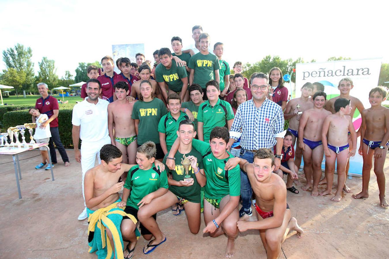 Larraina y Navarra conquistan el Torneo Ciudad de Logroño mientras que los canteranos del Club Logroño alcanzaron el segundo puesto en el categoría infantil