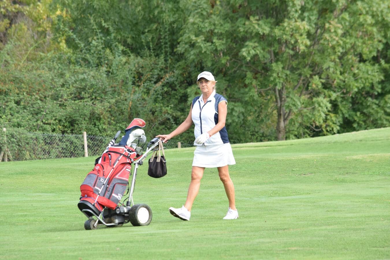 Los participantes en el Torneo Viña Ijalba de la Liga de Golf y Vino disfrutaron de una estupenda jornada de golf.