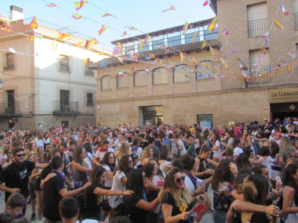 Cohete de las fiestas de la Virgen de la Antigua en Alberite