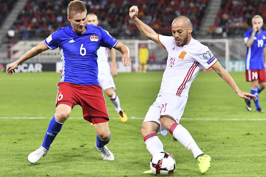 'La Roja' golea sin piedad a Liechtenstein y se acerca al Mundial tras la victoria más abultada de su historia como visitante.