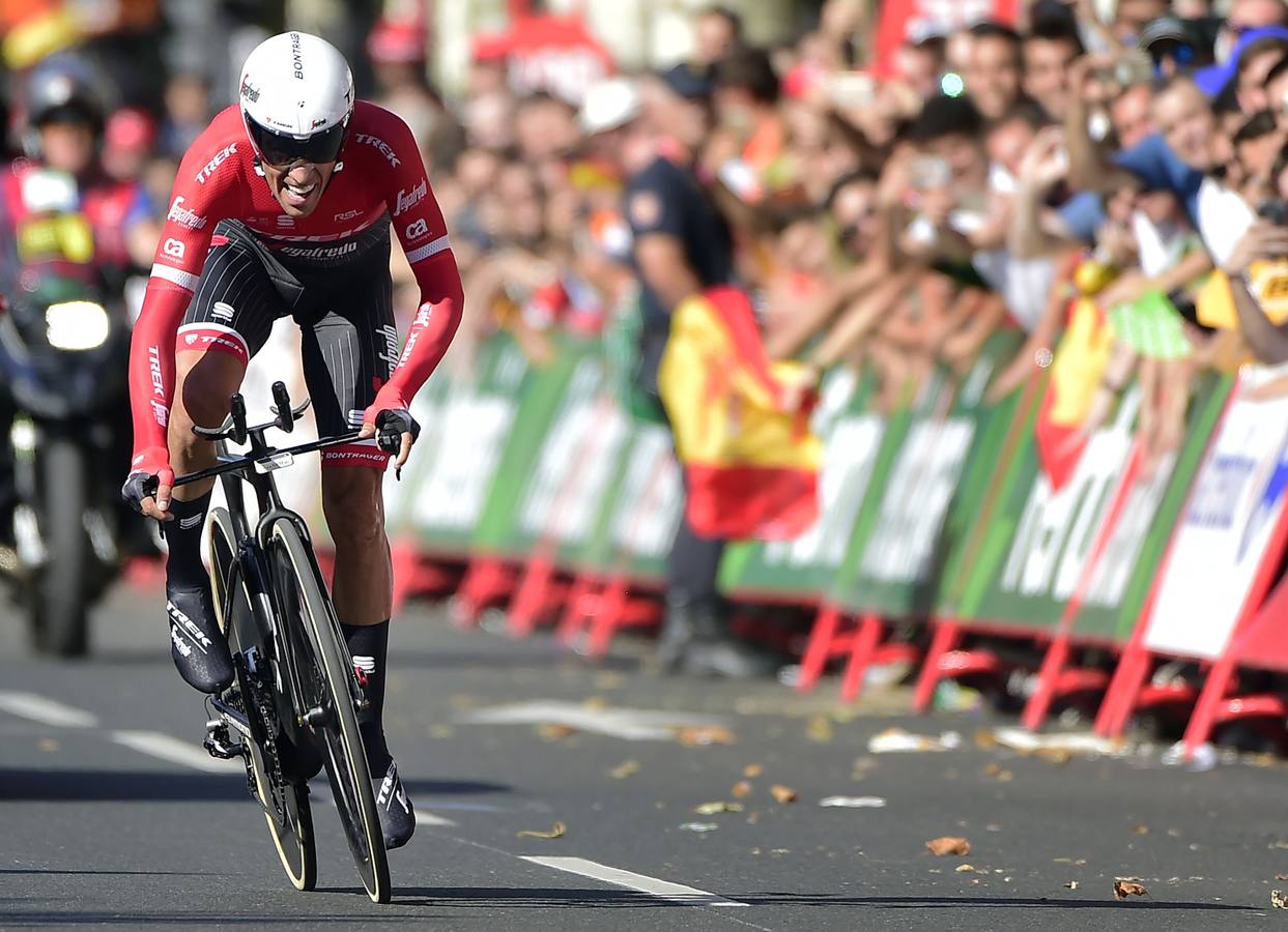 El líder de la Vuelta Ciclista a España ha consolidado su liderato con el triunfo en la contrarreloj que ha acabado en Logroño