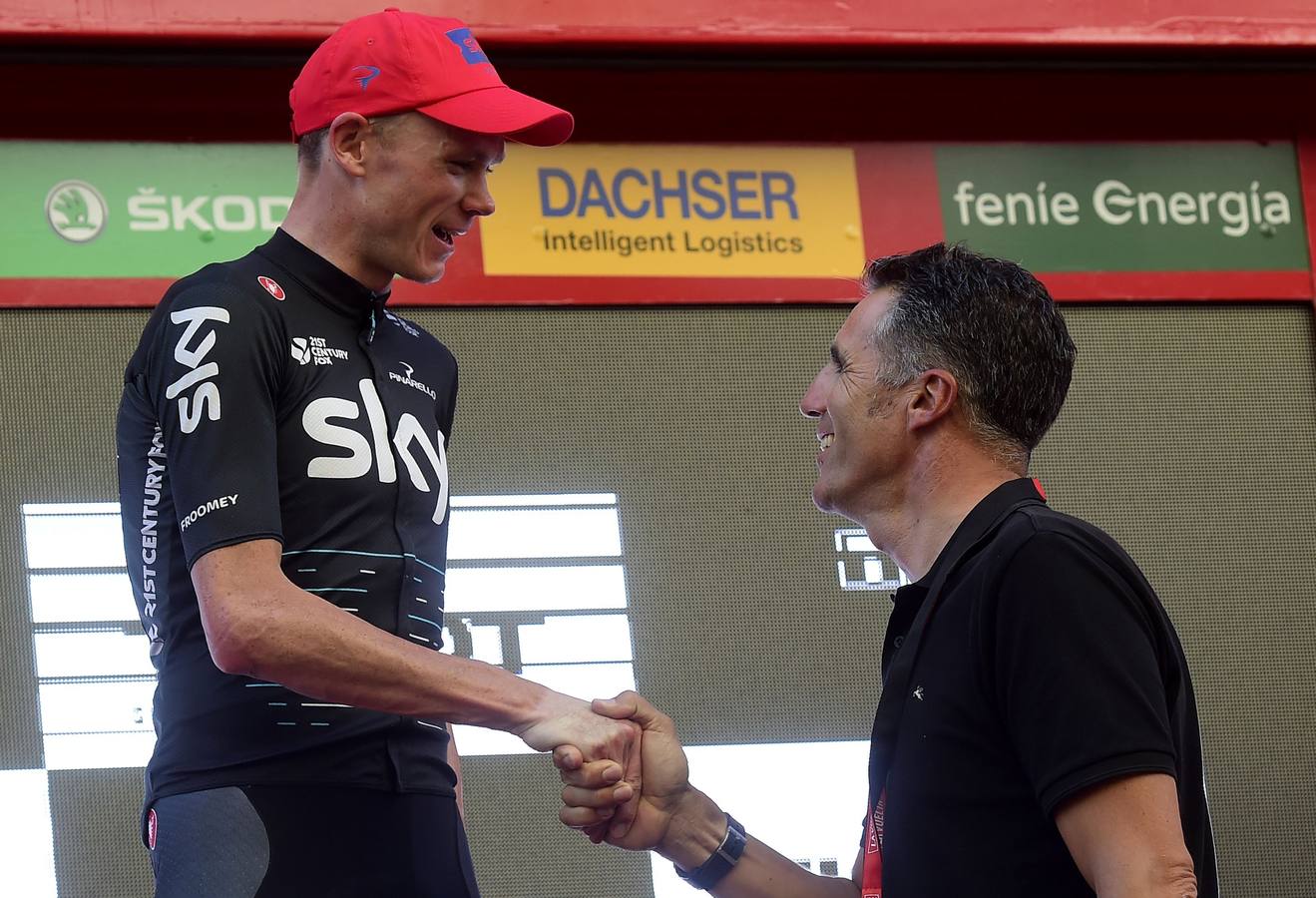 El líder de la Vuelta Ciclista a España ha consolidado su liderato con el triunfo en la contrarreloj que ha acabado en Logroño