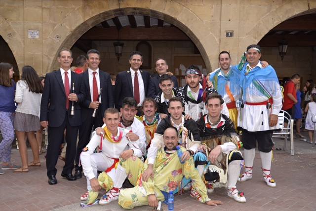 Continúan las fiestas de San Asensio en medio de un gran ambiente en todos los actos que se han propuesto en un programa donde no faltan la romería a Davalillo, el Día de los Borrachos y las vacas.