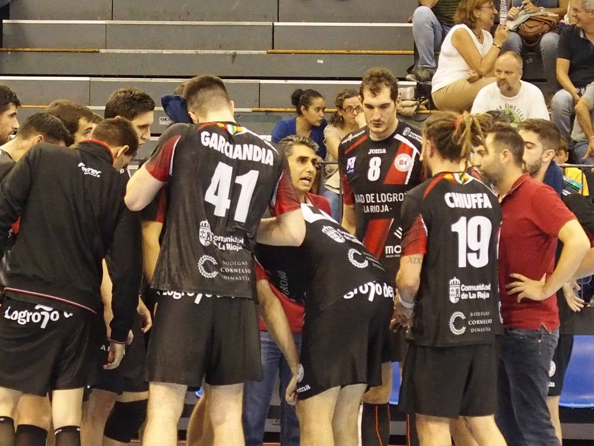 El BM Logroño cayó en su debut liguero ante el Granollers.