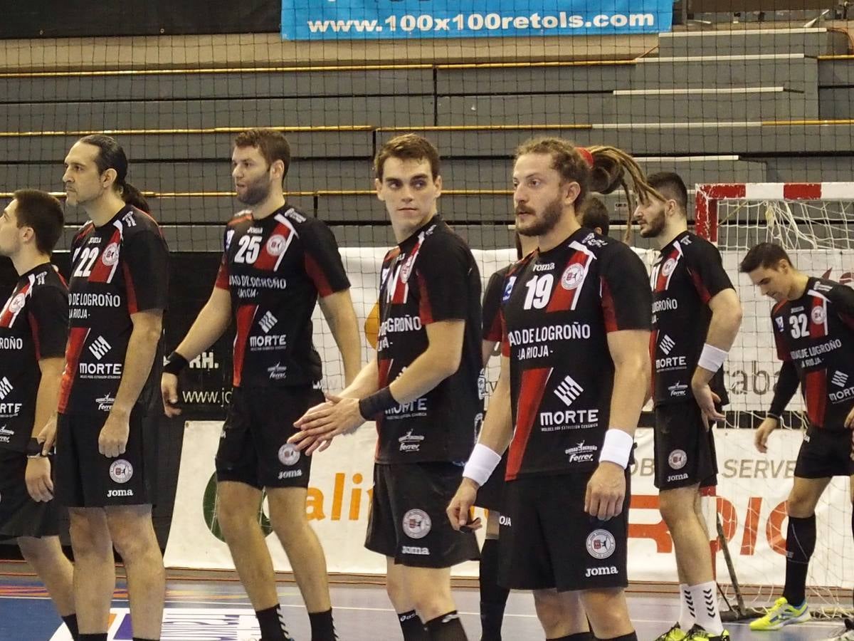 El BM Logroño cayó en su debut liguero ante el Granollers.