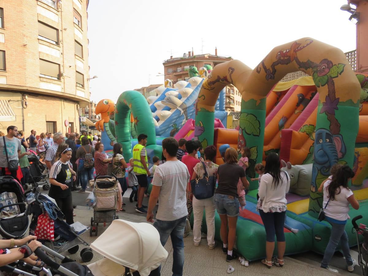 Imágenes de las vaquillas y de la procesión de las fiestas de Alfaro.