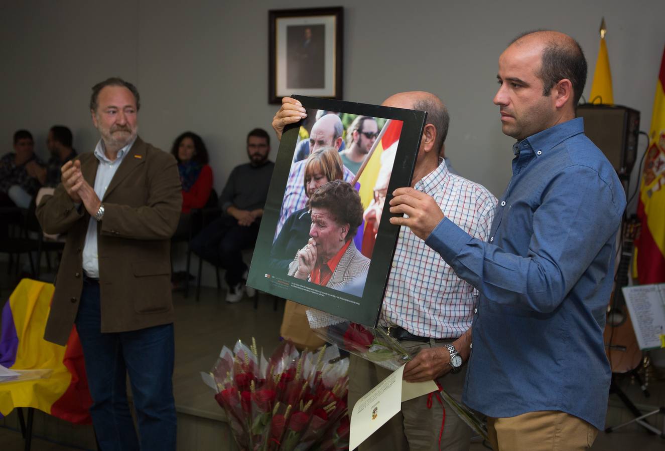 Villamediana tributó un homenaje a sus vecinos fusilados en 1936, que contó con el apoyo de todos los partidos