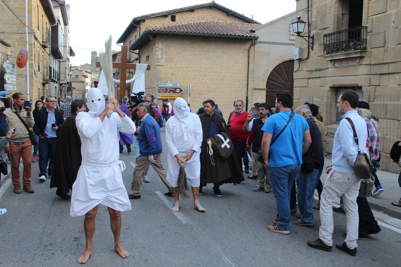 Procesión de la Cruz de Septiembre en San Vicente