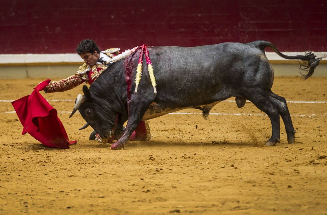 Valadez y un gran Palomo abren a lo grande la feria de Logroño