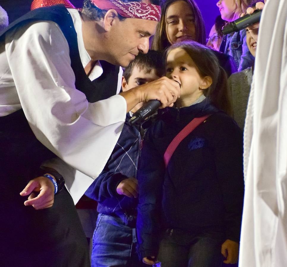 El grupo actuó ayer en la sede de la Peña La Rioja.