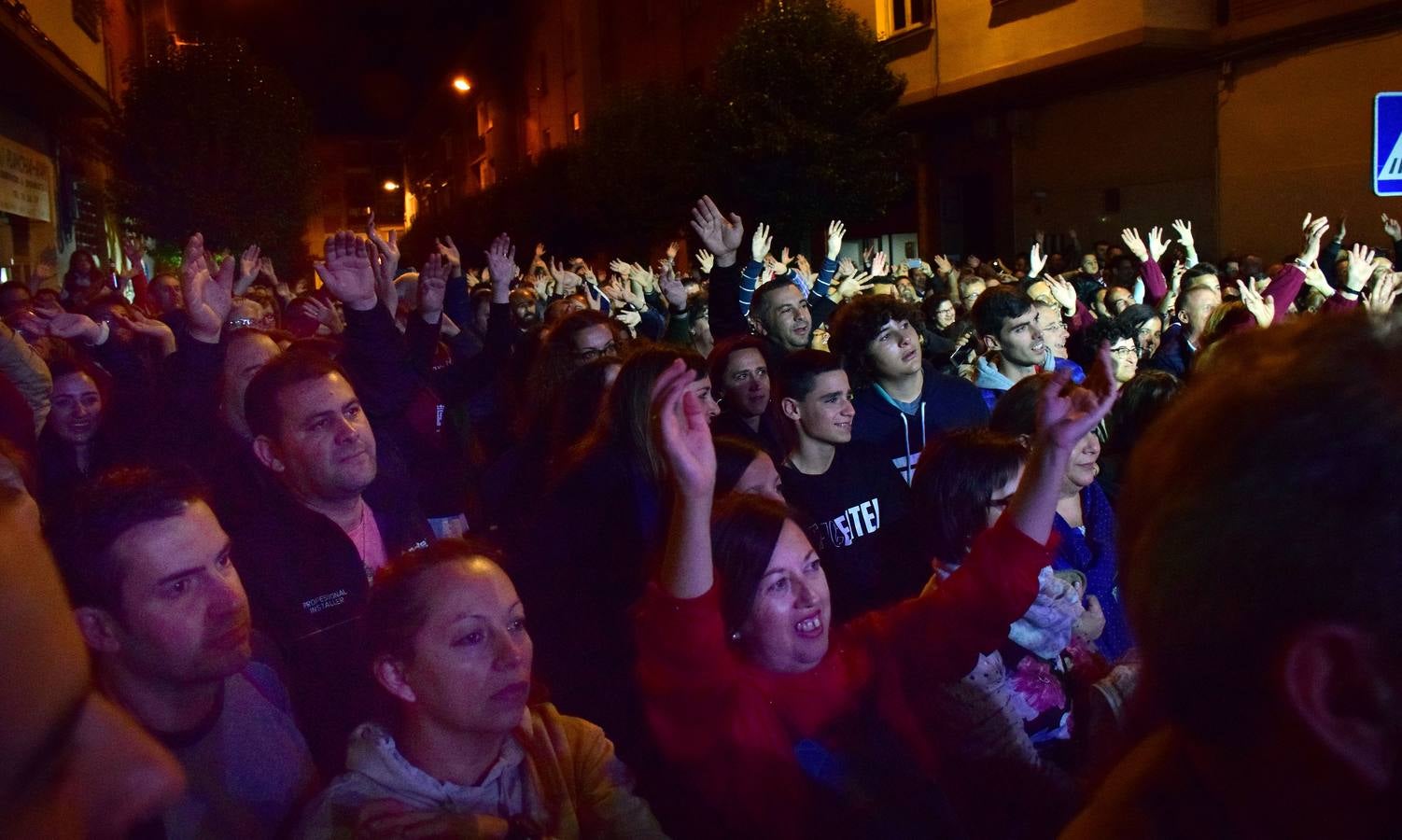 El grupo actuó ayer en la sede de la Peña La Rioja.