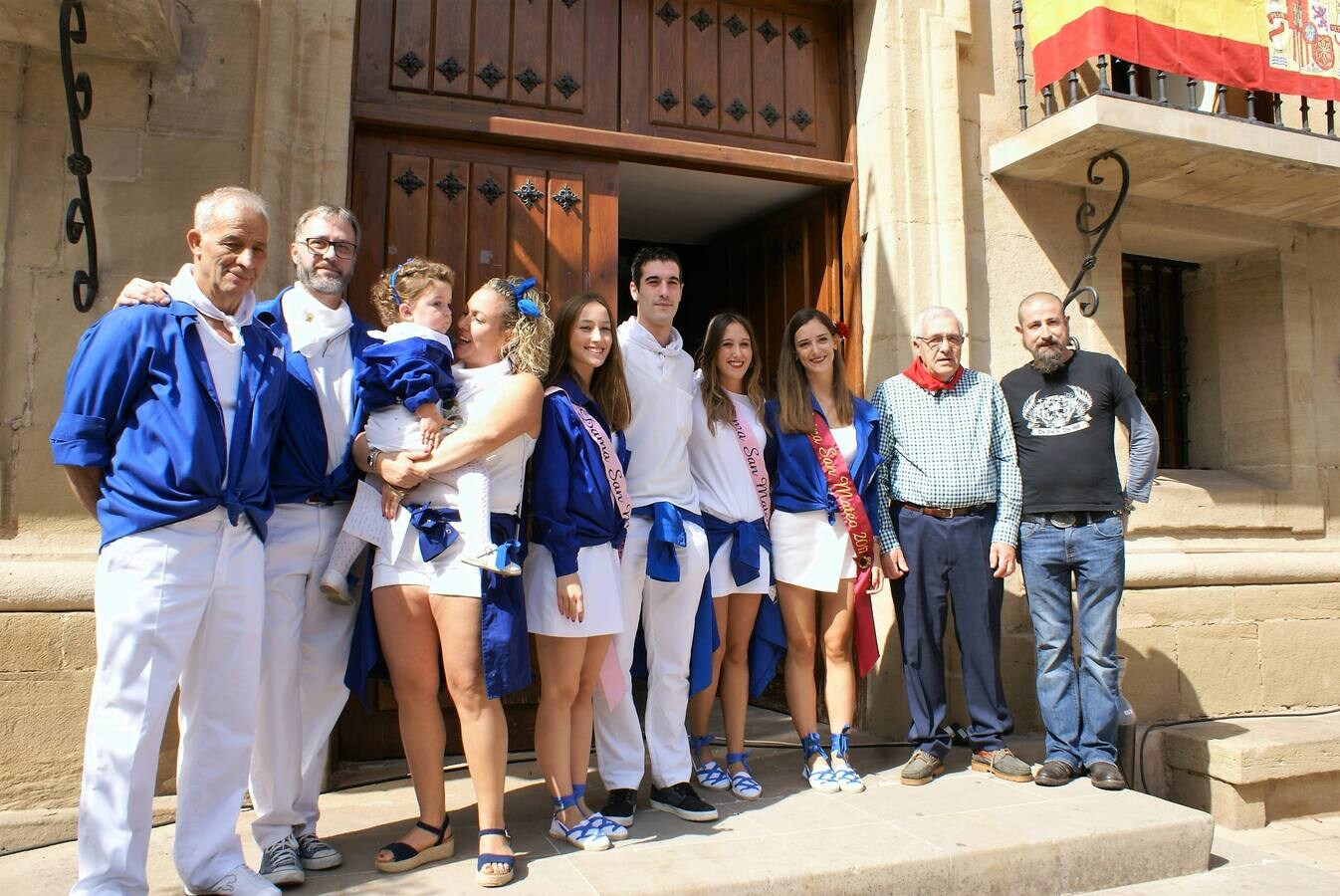 El disparo del cohete en Baños de Río Tobía dio inicio a las fiestas de San Mateo.