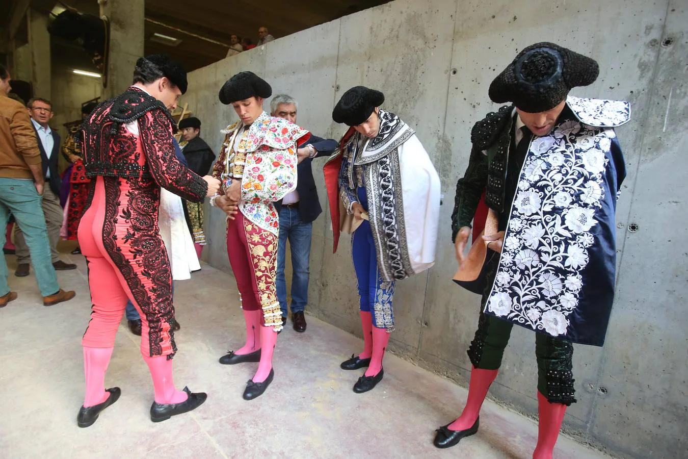 El quinto festejo de la Feria de San Mateo ha sido un espectáculo para olvidar cuanto antes, marcado por el nulo juego de la corrida de Zalduendo