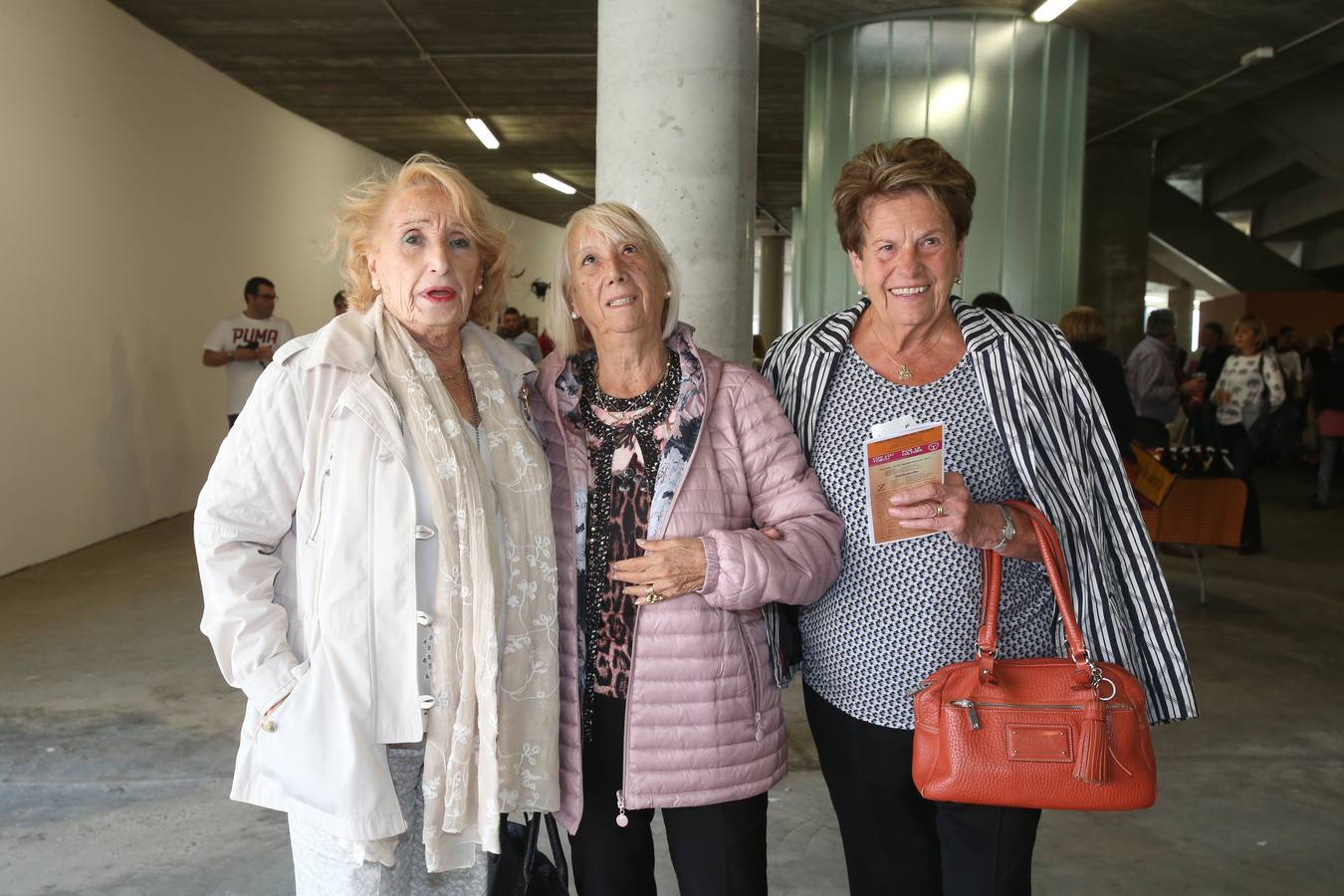 El quinto festejo de la Feria de San Mateo ha sido un espectáculo para olvidar cuanto antes, marcado por el nulo juego de la corrida de Zalduendo