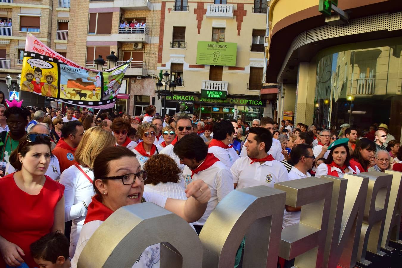 Celebras sus fiestas en honor a San Cosme y San Damián