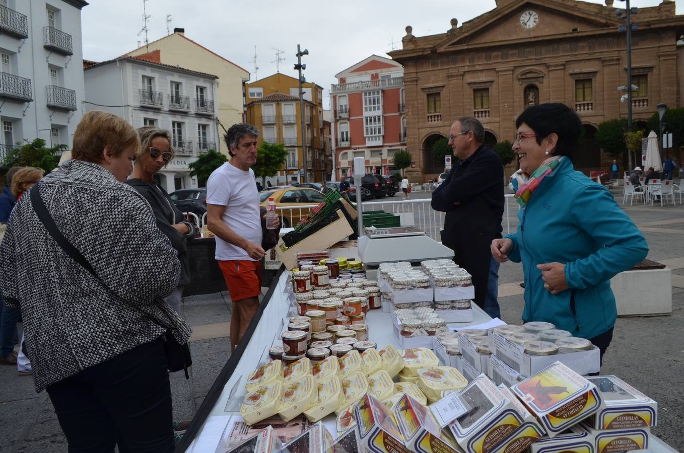 La Plaza del Raso acogió este acto en el que se pudo ver el asado