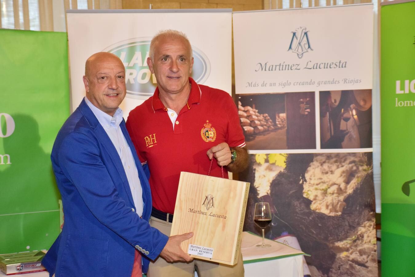 Imágenes de la entrega de premios del Torneo Martínez Lacuesta, de la Liga de Golf y Vino de lomejordelvinoderioja.com.