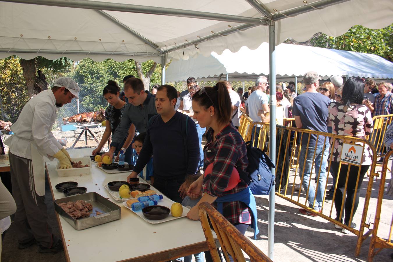 Gran ambiente en este festival gastronómico que se celebra cada año por estas fechas en Enciso.