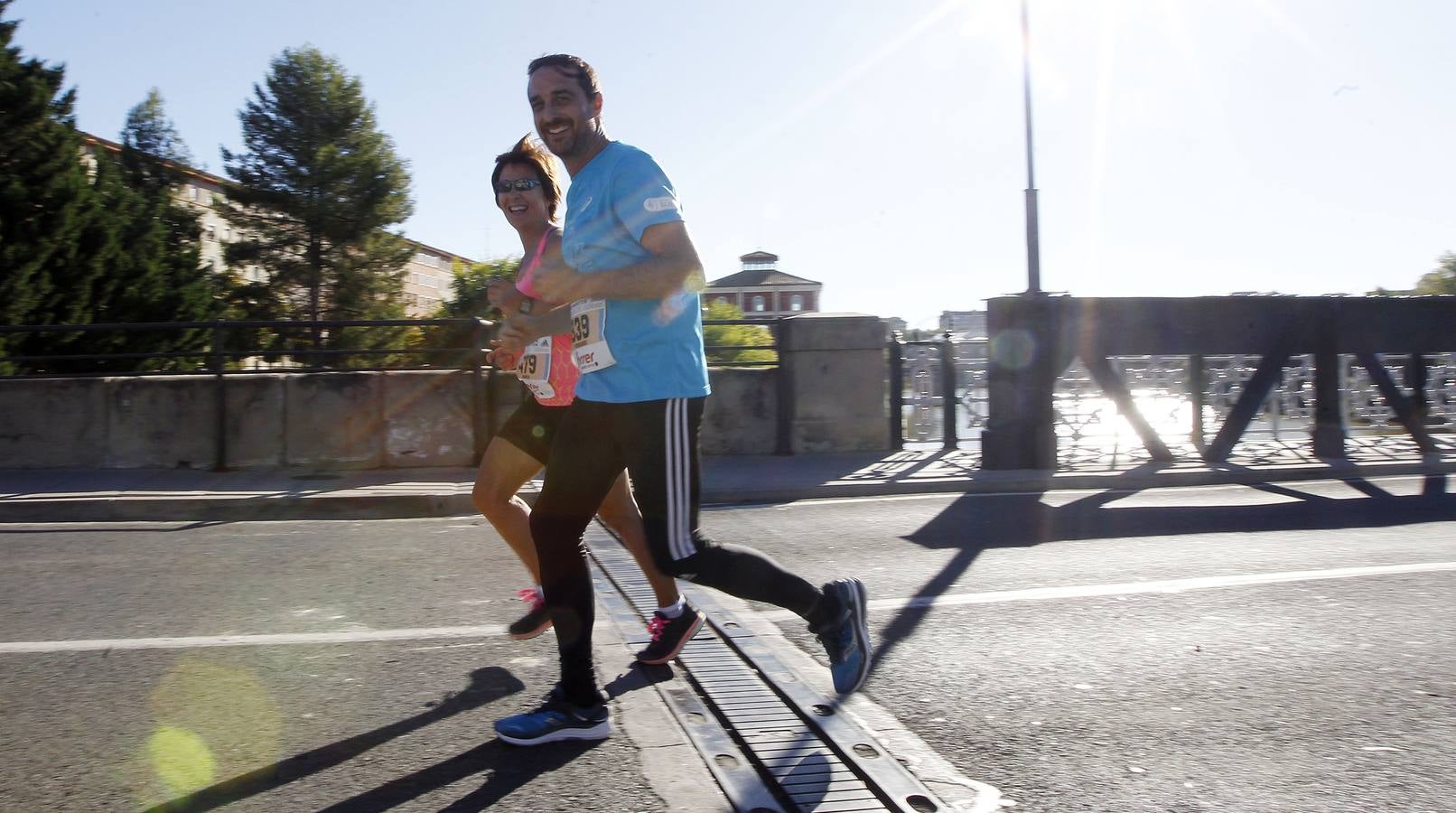 MIl doscientos atletas han participado hoy en esta carrera que se ha celebrado en el centro de Logroño.