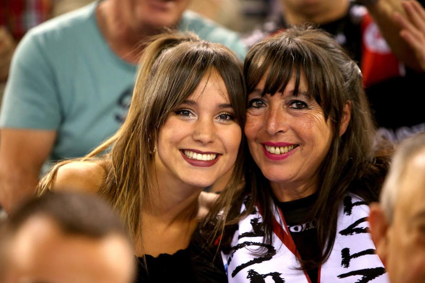 El Ciudad de Logroño tuteó al Barcelona, pero fue víctima de la superioridad azulgrana. El equipo logroñés se reconcilió con su juego y con una afición agradecida por el esfuerzo a pesar de la derrota por 25-32