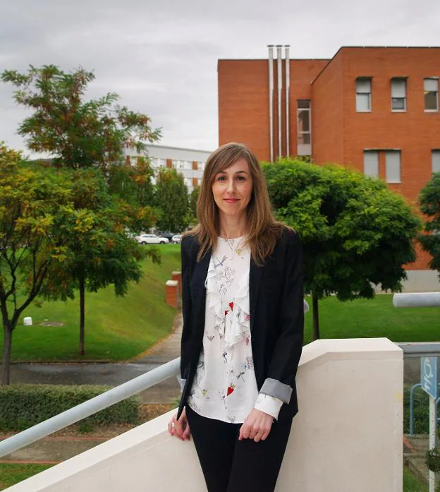 Elena Garrido, nueva doctora por la UR
