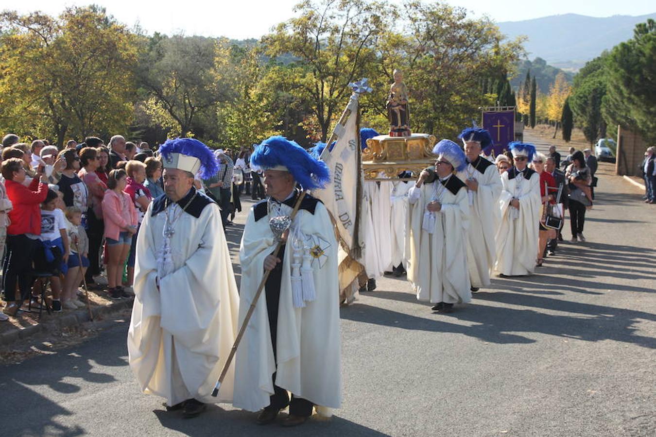 El monasterio de Vico recupera las ruinas de su cripta y de la iglesia original. Los desescombros realizados en la edificación han sacado a la luz 85 columbarios en los que se depositaban las cenizas de los difuntos.