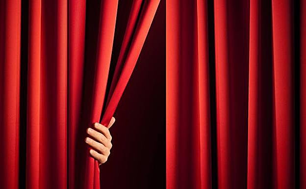 El Ejecutivo regula ayudas para fomentar la producción artística de las industrias escénicas