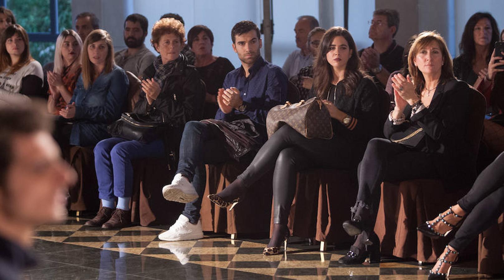 La feria de novios 'Sí quiero' celebrada en las instalaciones del restaurante Delicatto sirvió para ofrecer a las parejas que han decidido dar el paso un completo recorrido por los servicios que hay alrededor de este día tan especial