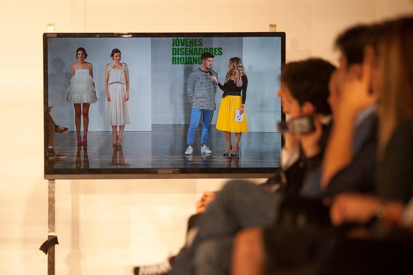 La feria de novios 'Sí quiero' celebrada en las instalaciones del restaurante Delicatto sirvió para ofrecer a las parejas que han decidido dar el paso un completo recorrido por los servicios que hay alrededor de este día tan especial