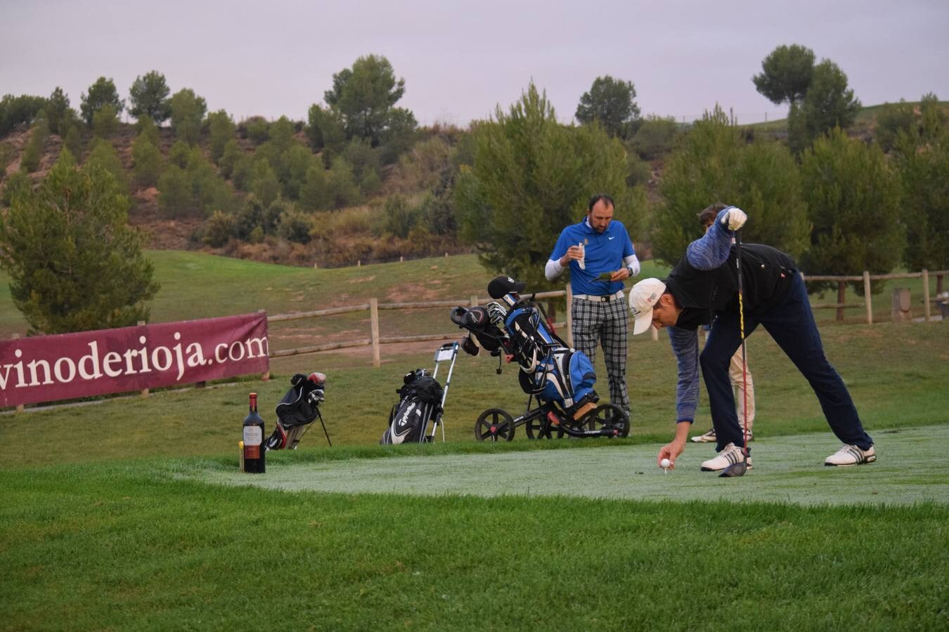 Los jugadores disfrutaron de una gran jornada de golf.