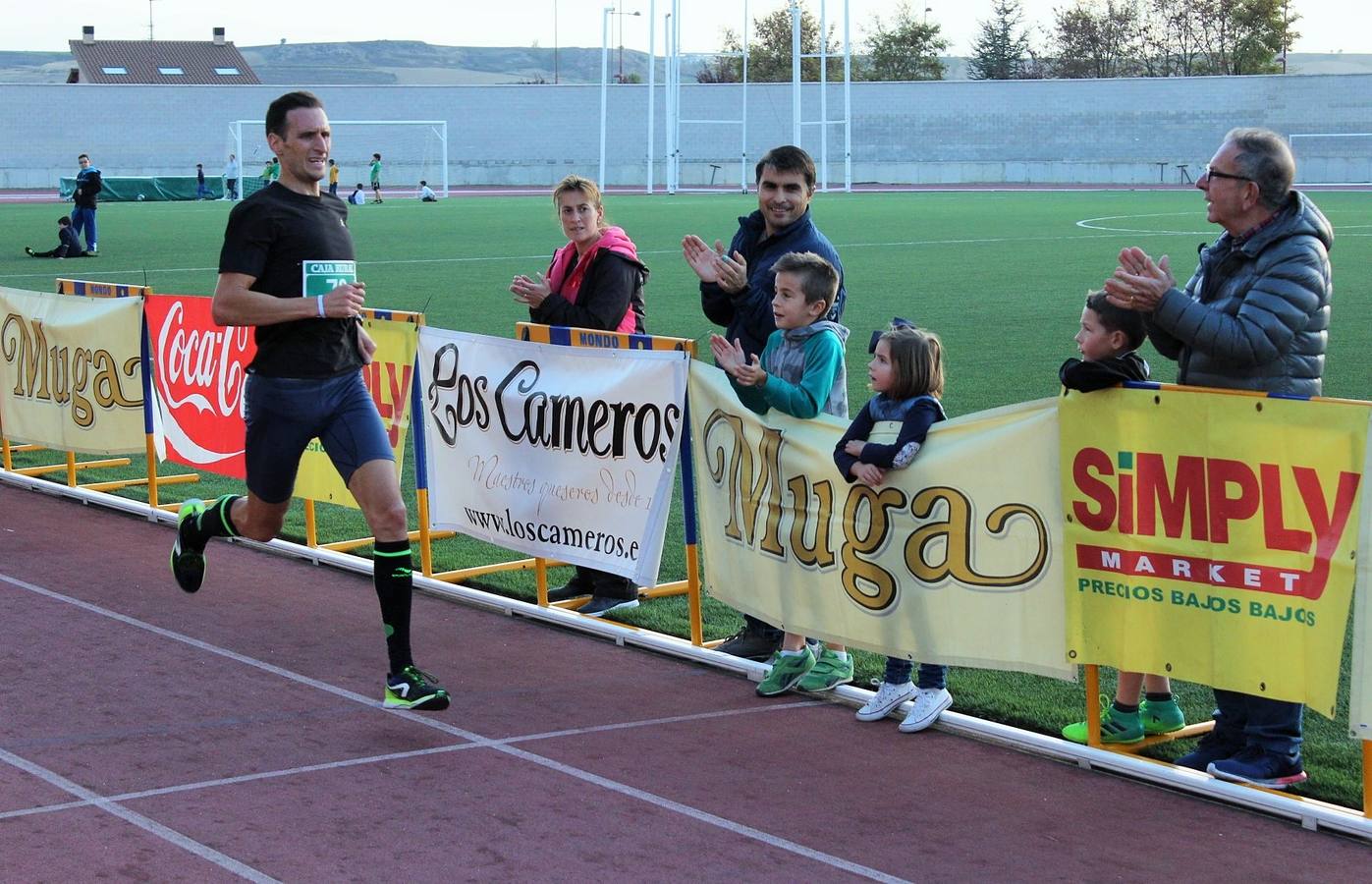Miguel Ferrer se impone en los 10.000 metros organizados por la Agrupación Deportiva Haro