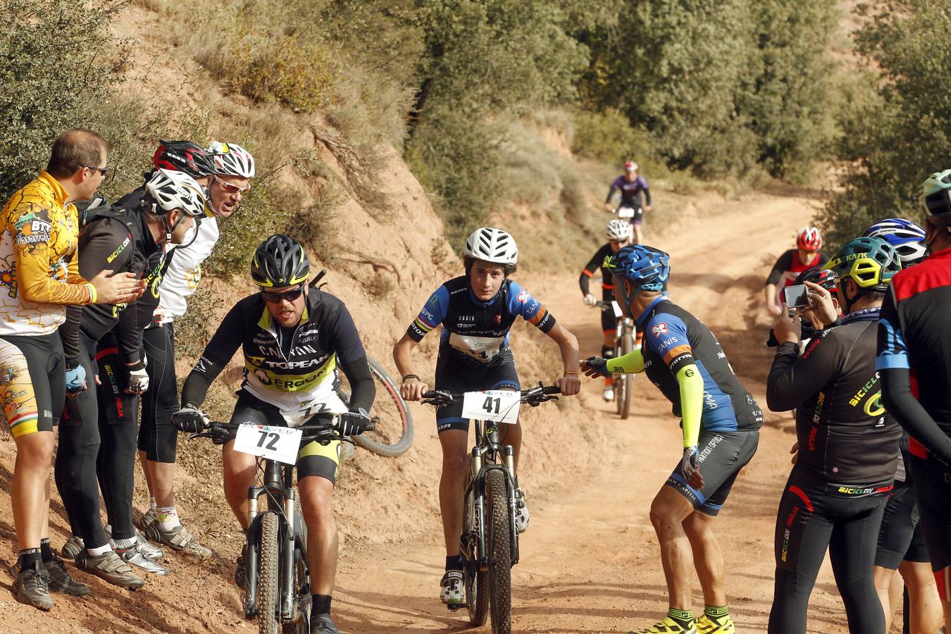 Un día magnífico ha acompañado a la celebración este domingo de la Duatlón de Moncalvillo, que ha dejado escenas preciosas